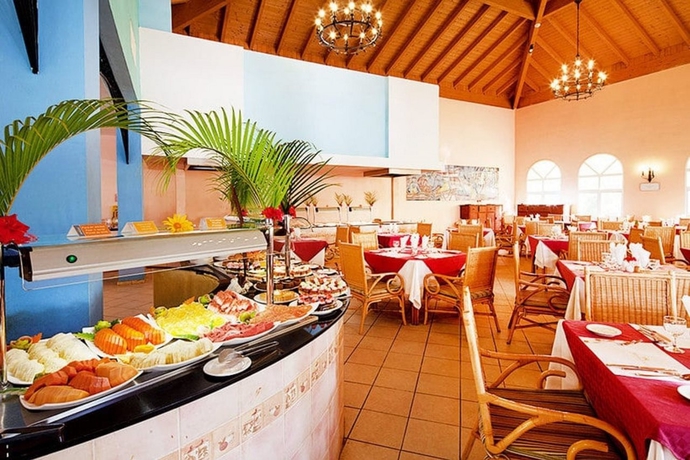 Imagen general del Hotel Memories Caribe Beach Resort. Foto 5