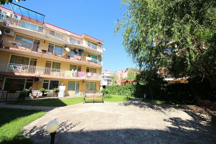 Imagen general del Hotel Menada Alfa Apartments. Foto 1