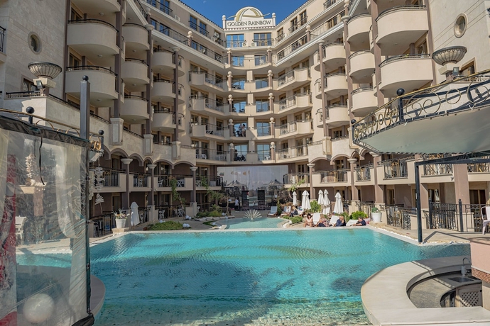 Imagen de la piscina del Hotel Menada Golden Rainbow Apartments. Foto 17