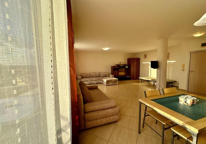 Imagen de la habitación del Hotel Menada Grand Resort Apartments. Foto 11