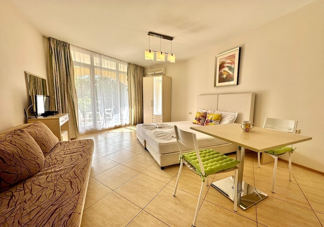Imagen de la habitación del Hotel Menada Grand Resort Apartments. Foto 15
