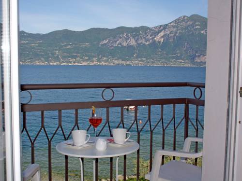 Imagen de la habitación del Hotel Menapace. Foto 9