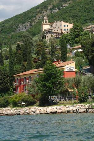 Imagen de la habitación del Hotel Menapace. Foto 12