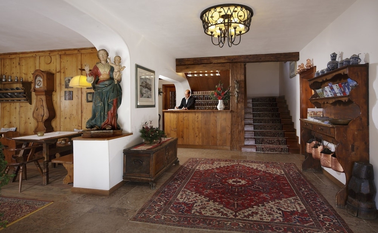 Imagen de los interiores del Hotel Menardi. Foto 15