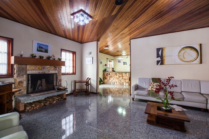 Imagen de los interiores del Hotel Mendenhall. Foto 19