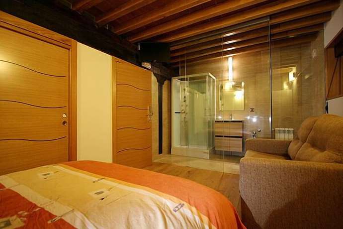 Imagen de la habitación del Hotel Mendi Green. Foto 6