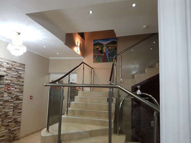 Imagen de los interiores del Hotel Mendiata. Foto 13
