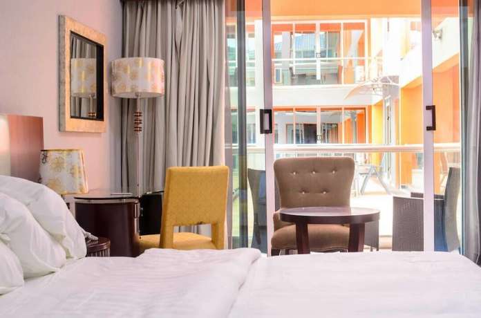 Imagen de la habitación del Hotel Mendiata. Foto 8