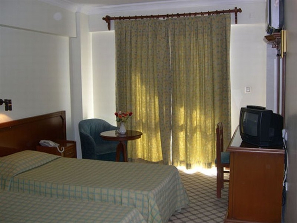 Imagen general del Hotel Mendos. Foto 5