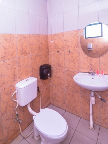 Imagen de la habitación del Hotel Mendu Inn. Foto 16