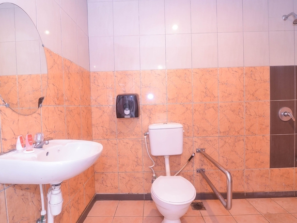 Imagen de la habitación del Hotel Mendu Inn. Foto 18