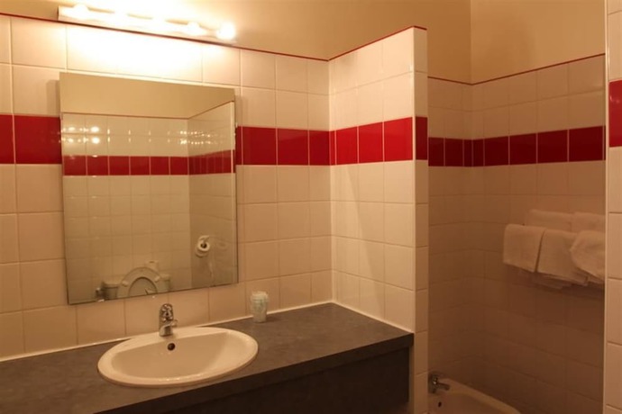 Imagen de la habitación del Hotel Mendy. Foto 3