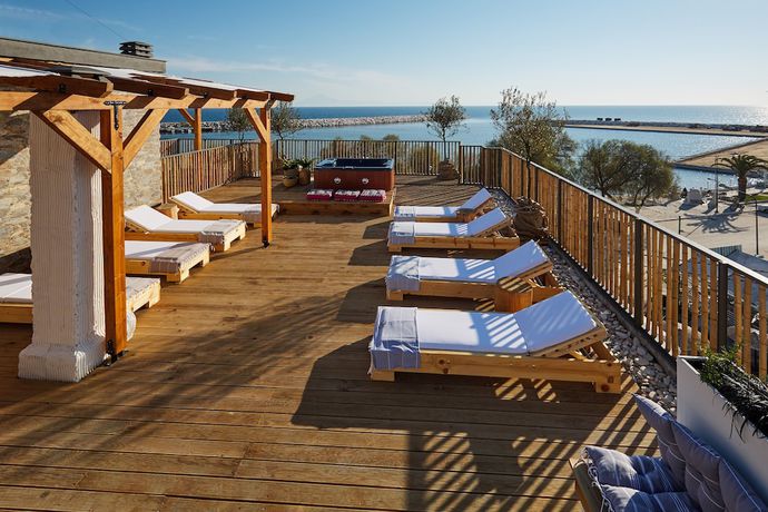 Imagen de los exteriores del Hotel Menel - The Tree House. Foto 15