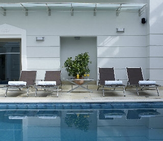 Imagen de la piscina del Hotel Menelaion. Foto 10