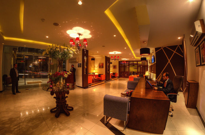Imagen general del Hotel Meneur. Foto 2