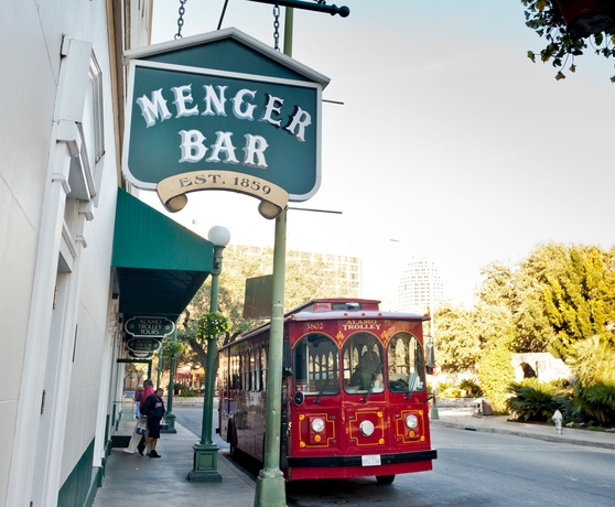 Imagen del bar/restaurante del Hotel Menger. Foto 2