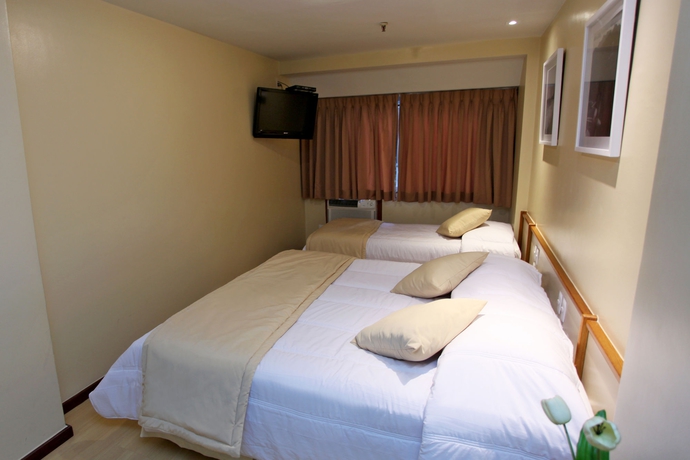 Imagen de la habitación del Hotel Mengo Palace. Foto 12