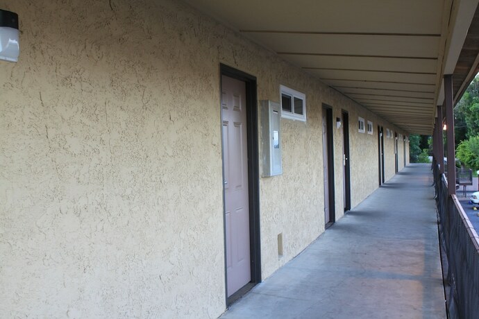 Imagen general del Hotel Menifee Inn. Foto 11