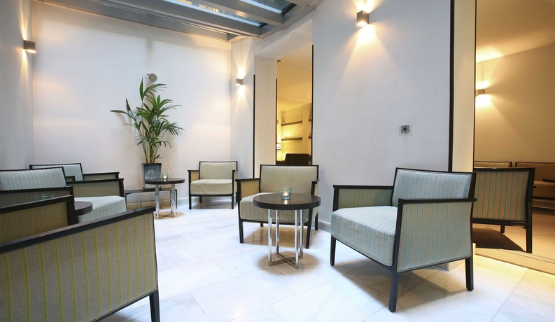 Imagen de los interiores del Hotel Meninas. Foto 14