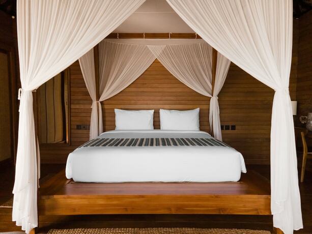 Imagen general del Hotel Menjaga Bay. Foto 6