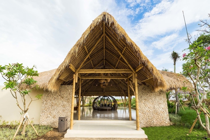 Imagen de los interiores del Hotel Menjangan Dynasty Resort. Foto 19