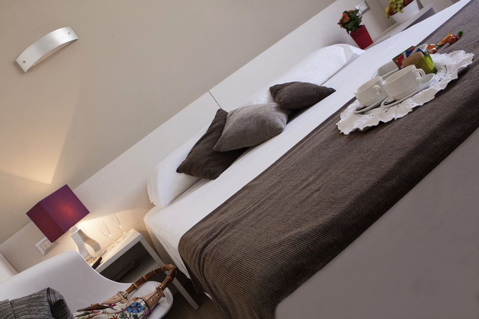 Imagen de la habitación del Hotel Mennini. Foto 4