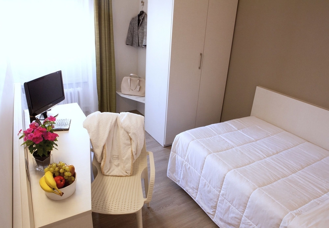 Imagen de la habitación del Hotel Mennini. Foto 9