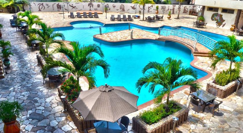 Imagen general del Hotel Mensvic Grand. Foto 17