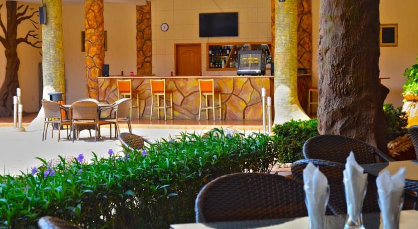 Imagen general del Hotel Mensvic Grand. Foto 13