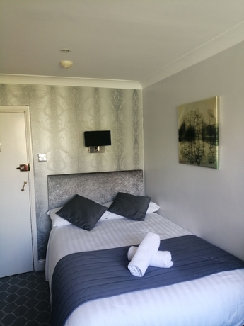 Imagen de la habitación del Hotel Mentone. Foto 2