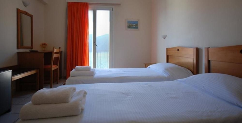 Imagen de la habitación del Hotel Mentor. Foto 6