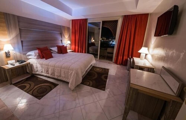 Imagen de los interiores del Hotel Menzeh Zalagh. Foto 16