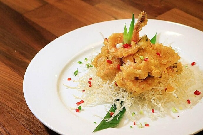 Imagen del bar/restaurante del Hotel Meotel Kebumen managed by DAFAM. Foto 21