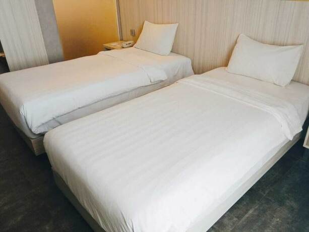 Imagen de la habitación del Hotel Meotel Kebumen managed by DAFAM. Foto 33