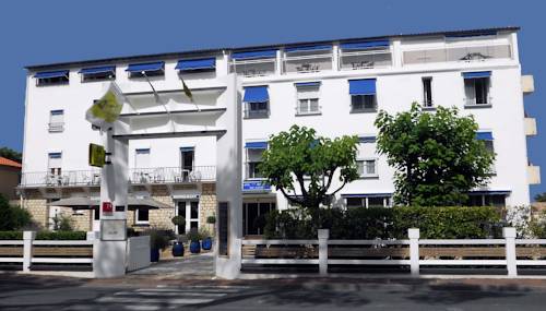 Imagen de la habitación del Hotel Mer Et For&ecirc;t. Foto 2