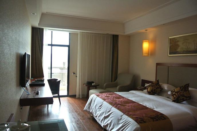 Imagen de la habitación del Hotel Mer Jade Crown Jianguo Hotel. Foto 18