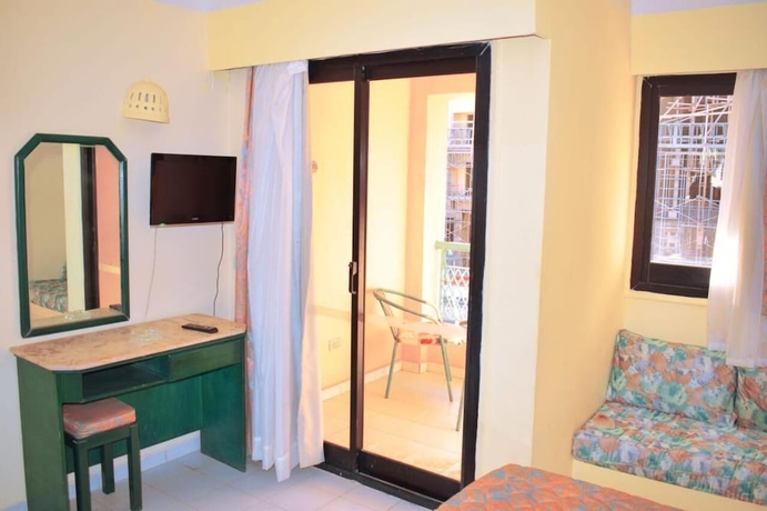 Imagen de la habitación del Hotel Mer Rouge. Foto 11