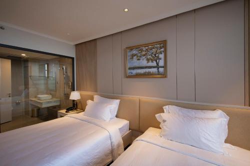Imagen de la habitación del Hotel MerPerle Dalat. Foto 13