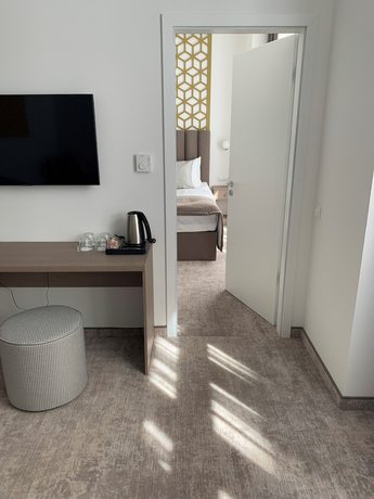 Imagen de la habitación del Hotel Mera. Foto 7