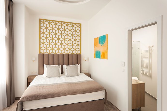 Imagen de la habitación del Hotel Mera. Foto 15