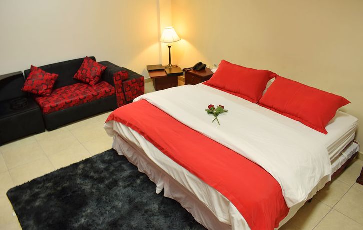 Imagen de la habitación del Hotel Meraki, Ba&ntilde;os de Agua Santa. Foto 8