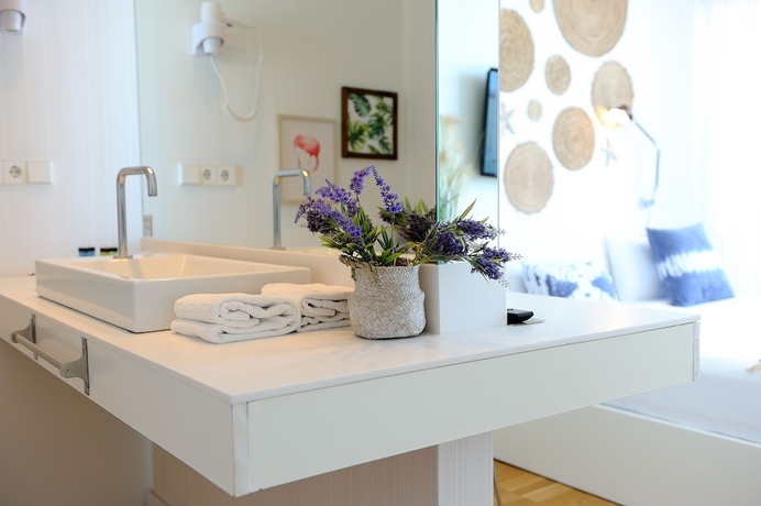 Imagen de la habitación del Hotel Meraki Beach - Adults Only. Foto 5