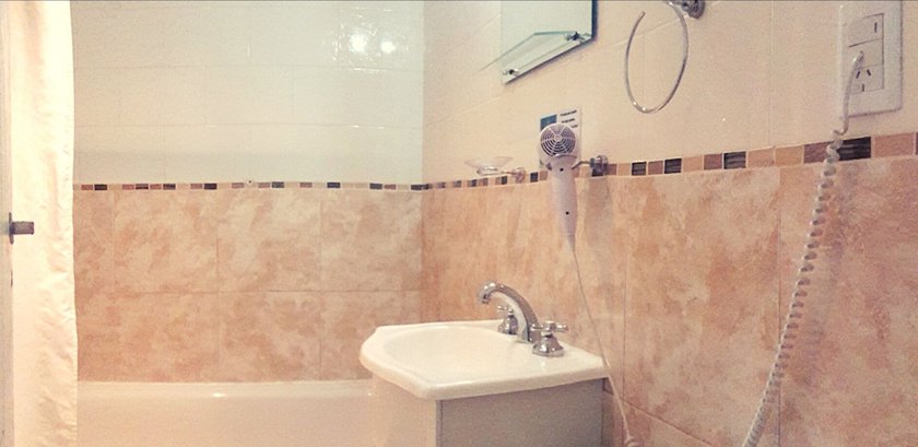 Imagen de la habitación del Hotel Meraki. Foto 13