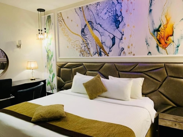 Imagen de la habitación del Hotel Meral Crown Riyadh. Foto 7