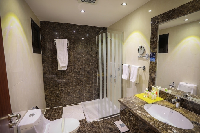 Imagen de la habitación del Hotel Meral Crown Riyadh. Foto 11