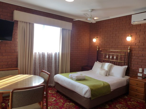 Imagen de la habitación del Hotel Meramie Motor Inn. Foto 6