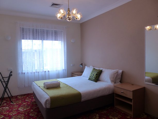 Imagen de la habitación del Hotel Meramie Motor Inn. Foto 20