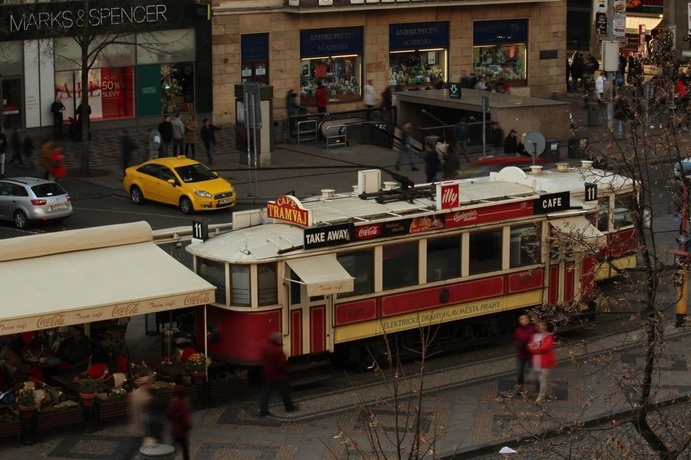 Imagen de la habitación del Hotel Meran. Foto 2