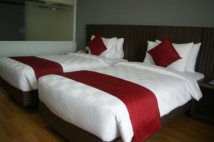 Imagen general del Hotel Merapi Merbabu Hotels and Resort Bekasi. Foto 2