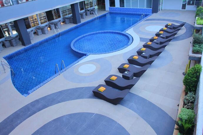 Imagen general del Hotel Merapi Merbabu Hotels and Resort Bekasi. Foto 13